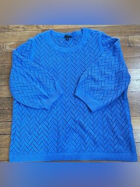 🪻Talbots Plus Petite periwinkle blue sweater w/chevron pattern. Size 2X petite.